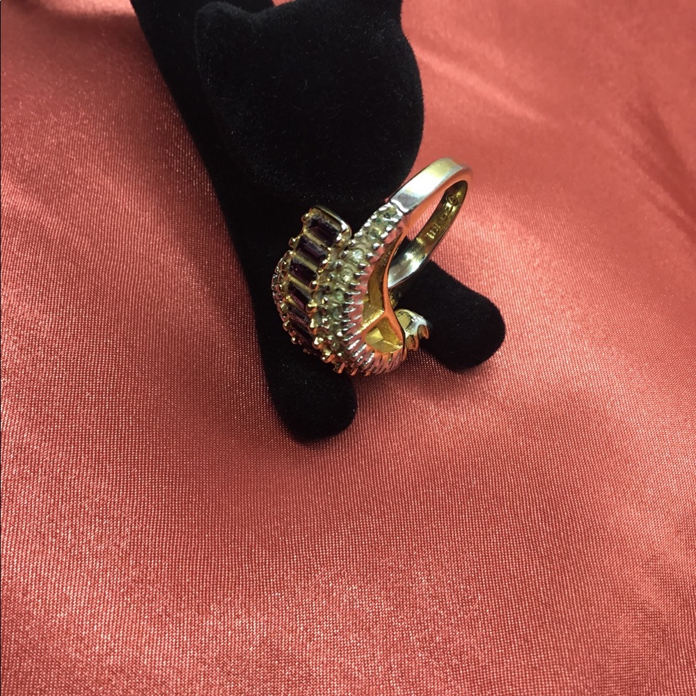 18k GEA Amethyst and Cubic Zirconium Ring - Picture 4 of 4